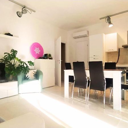Leo'S Villa ميلانو ماريتيما المظهر الخارجي الصورة